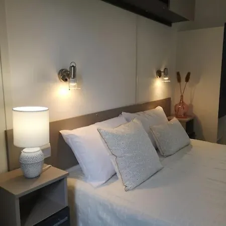 Coquillages & Crustaces Avec Piscine Chauffee & *