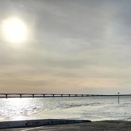 Alpesi faház Coquillages & Crustaces Avec Piscine Chauffee &