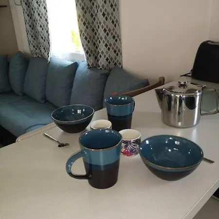 Coquillages & Crustaces Avec Piscine Chauffee & شاليه مارينيس