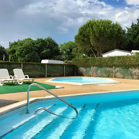 Coquillages & Crustaces Avec Piscine Chauffee & * مارينيس