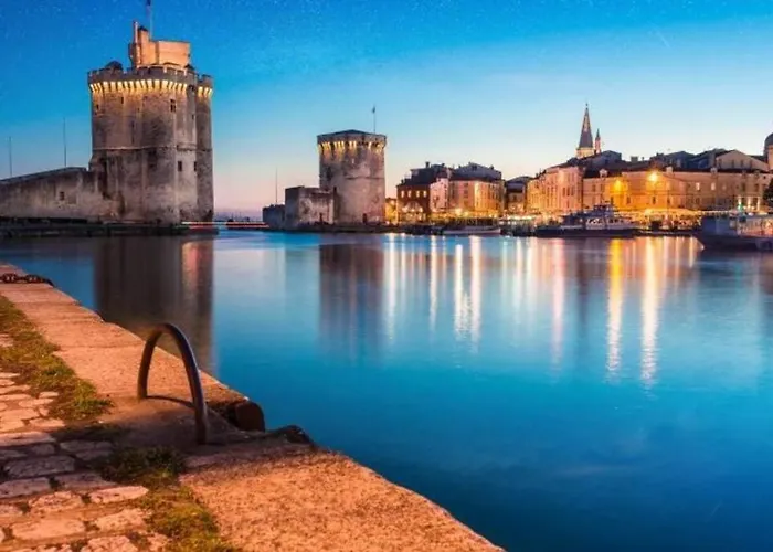 Coquillages&crustacés Avec Piscine Chauffée&plage