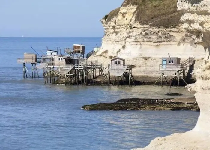 Coquillages&crustacés Avec Piscine Chauffée&plage Marennes (Charente-Maritime)